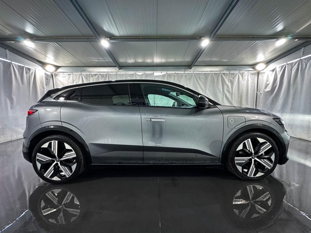 renault-megane-e-tech-2022-eletrico-0cc