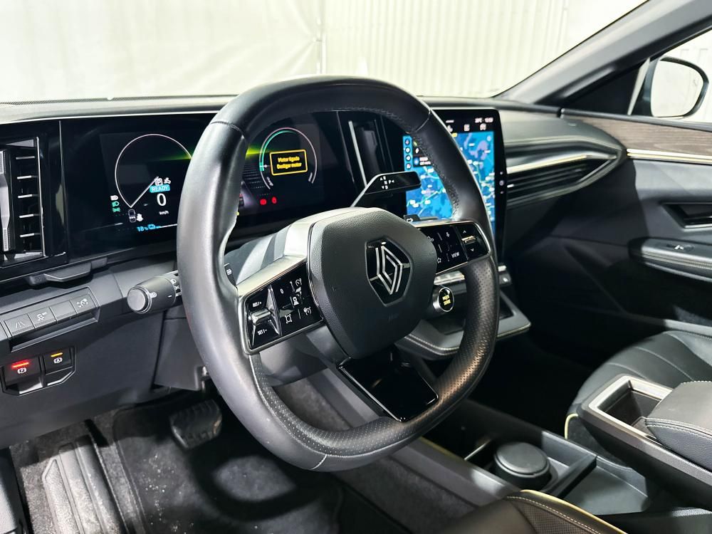 renault-megane-e-tech-2022-eletrico-0cc