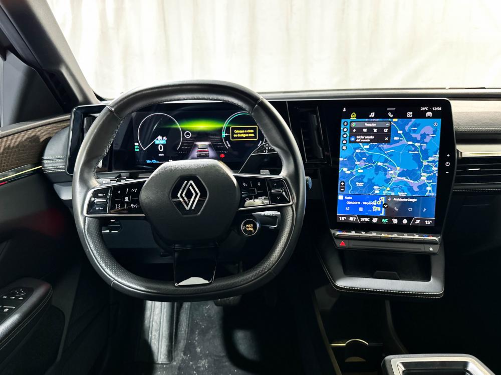 renault-megane-e-tech-2022-eletrico-0cc