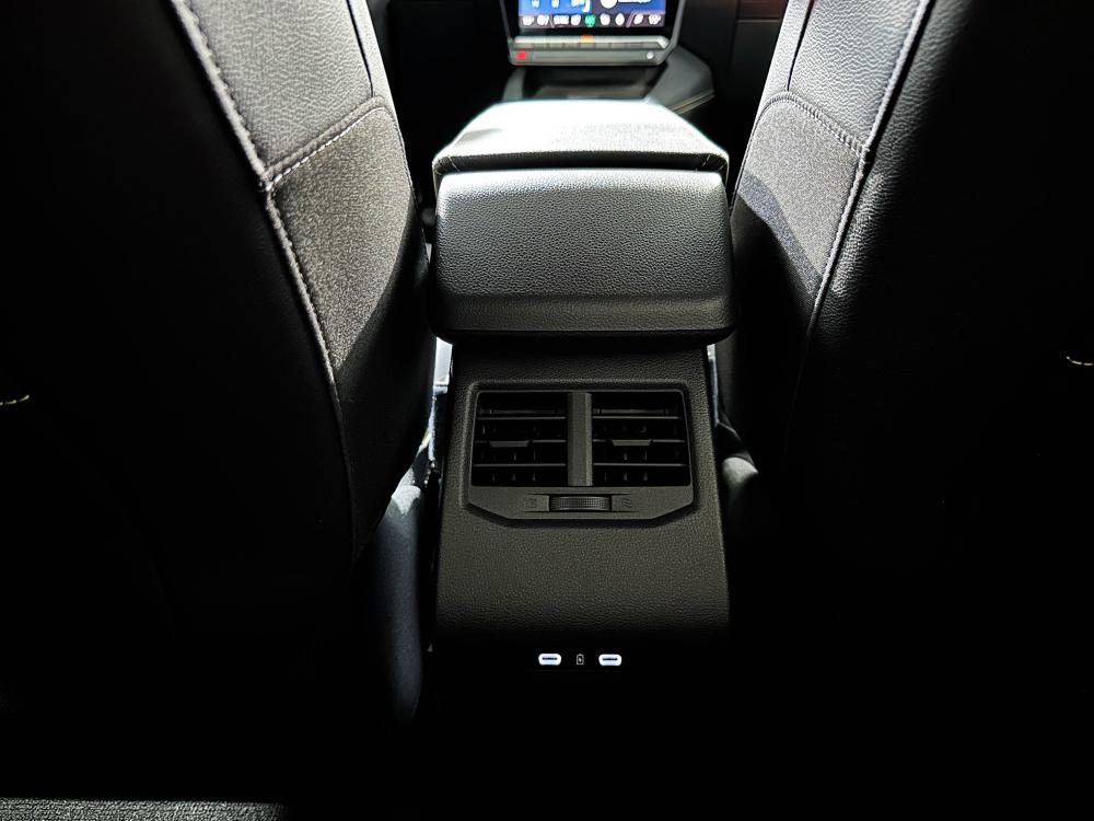 renault-megane-e-tech-2022-eletrico-0cc