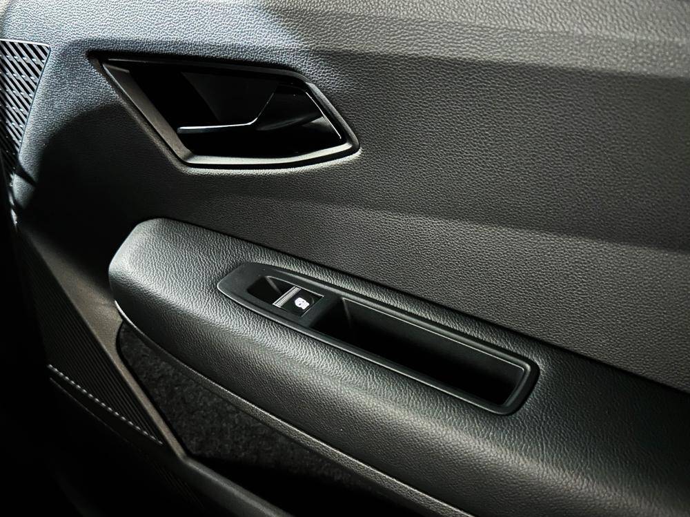 renault-megane-e-tech-2022-eletrico-0cc