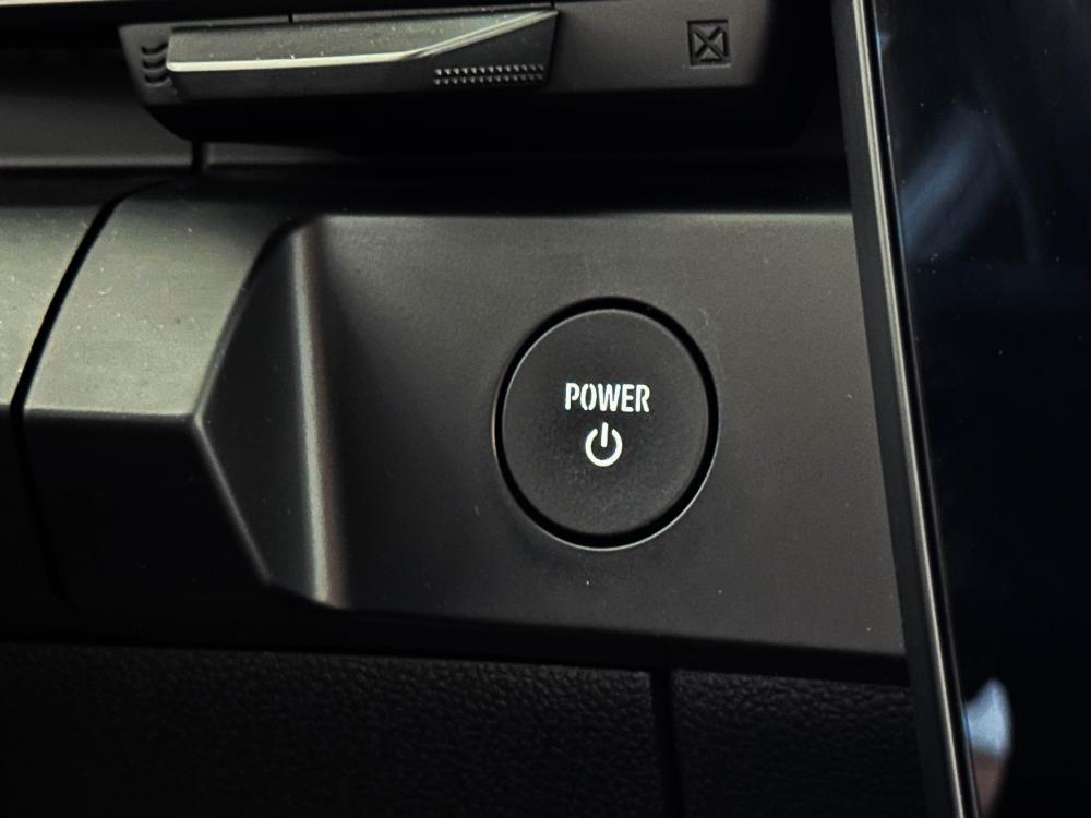 renault-megane-e-tech-2022-eletrico-0cc