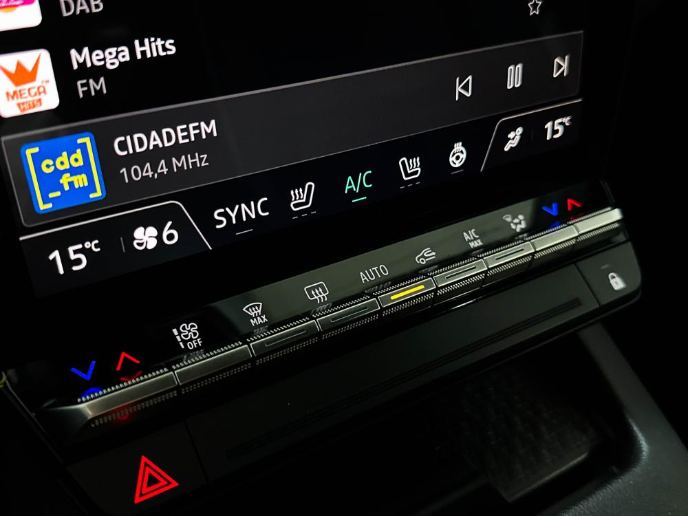 renault-megane-e-tech-2022-eletrico-0cc