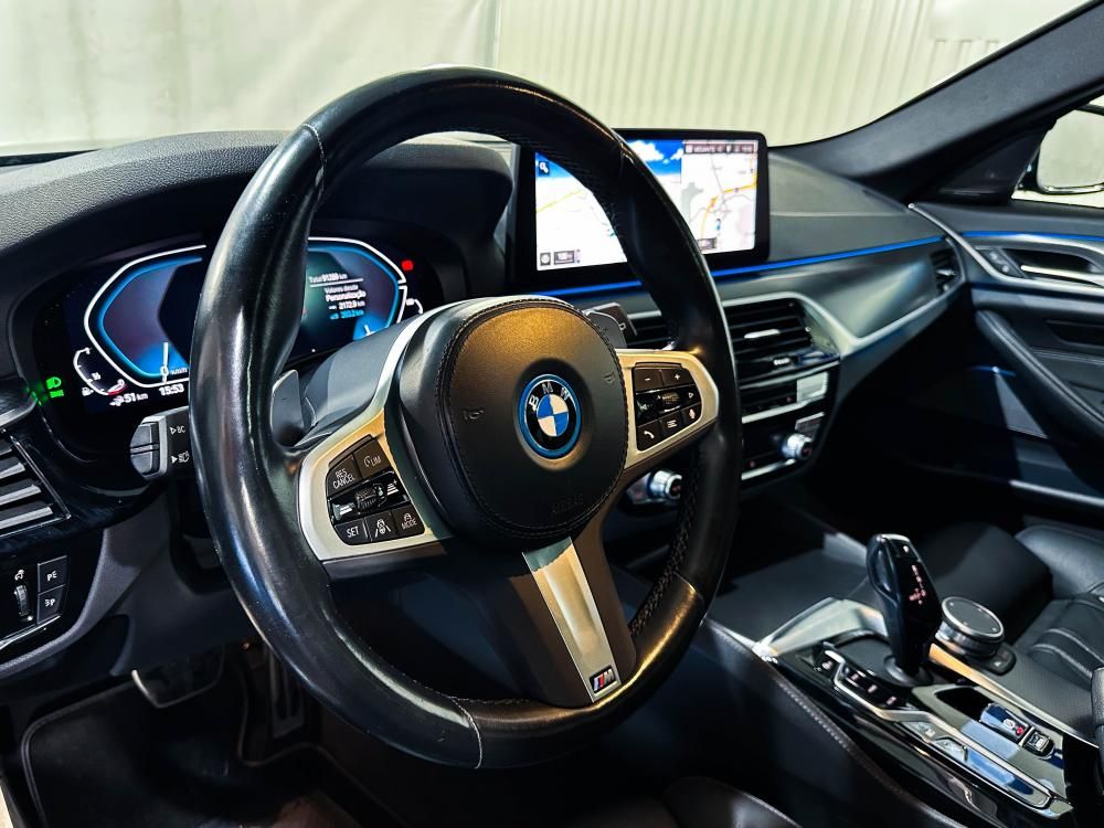 bmw-serie-5-2023-hibrido-a-gasolina-1998cc