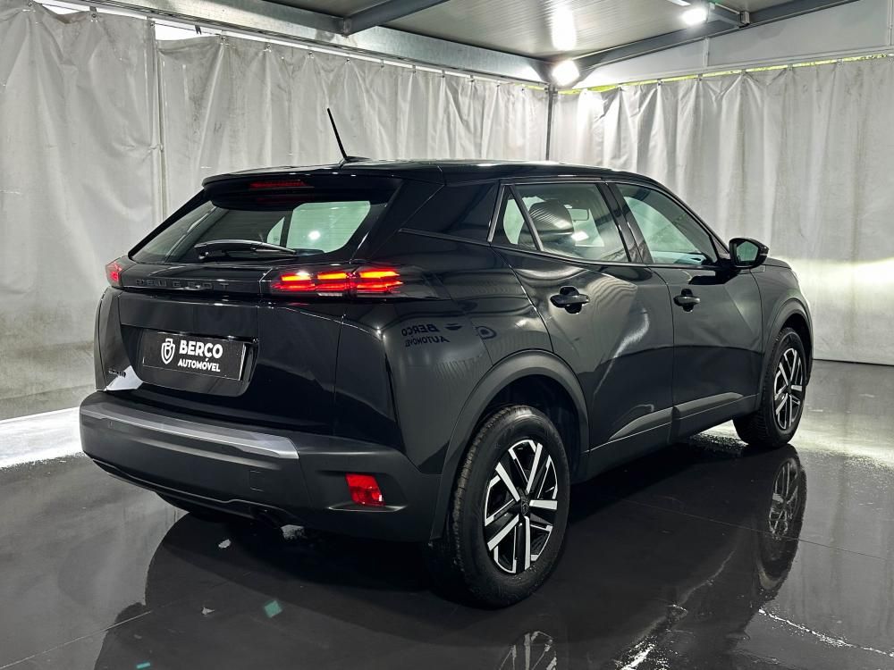 peugeot-2008-2023-gasolina-1199cc