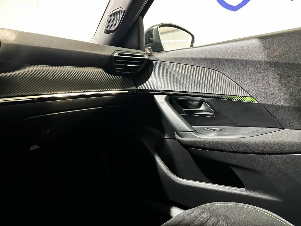 peugeot-2008-2023-gasolina-1199cc