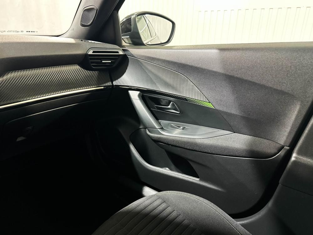 peugeot-2008-2023-gasolina-1199cc