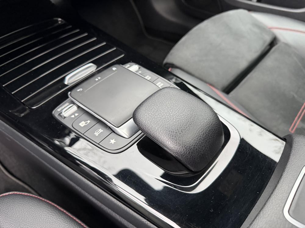 mercedes-benz-classe-a-2021-hibrido-a-gasolina-1332cc