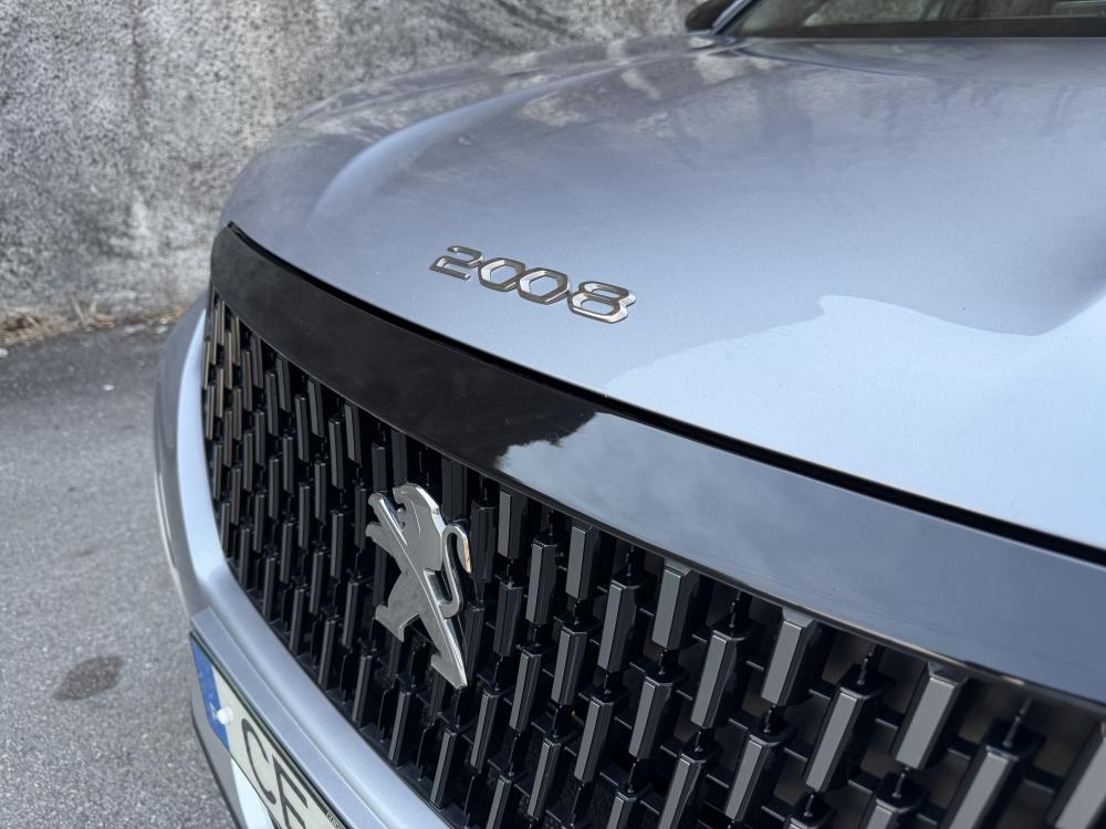 peugeot-2008-2020-gasolina-1199cc