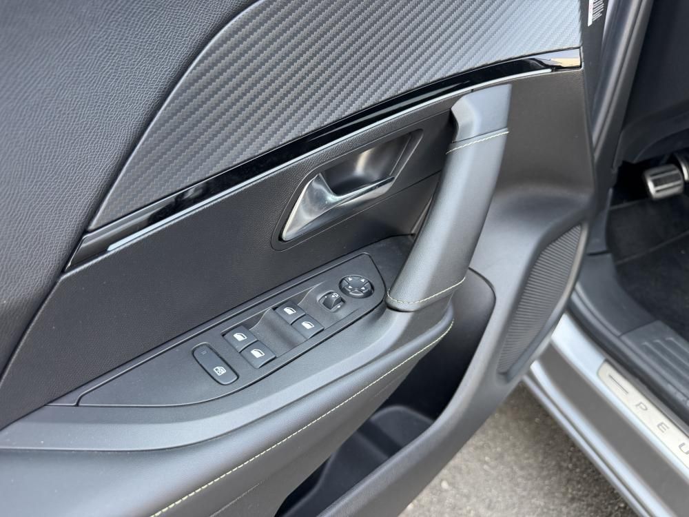 peugeot-2008-2020-gasolina-1199cc