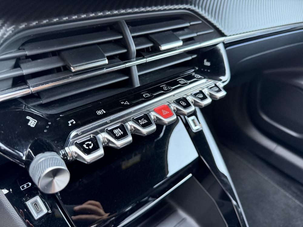 peugeot-2008-2020-gasolina-1199cc