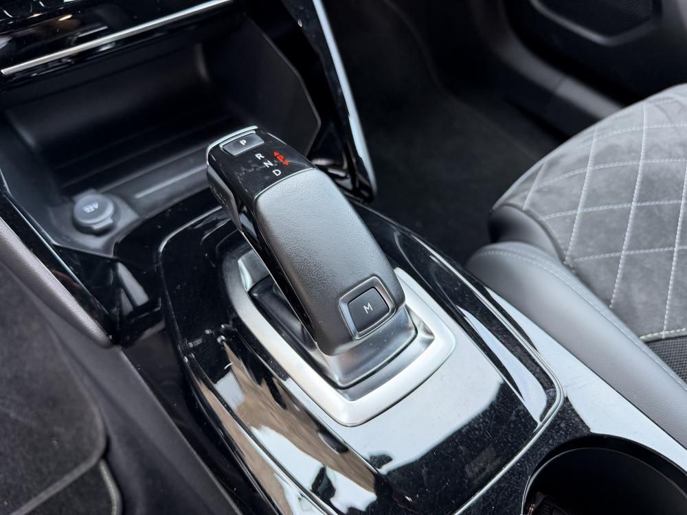 peugeot-2008-2020-gasolina-1199cc