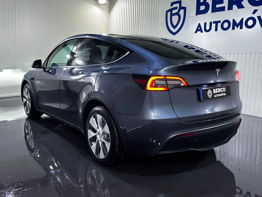 tesla-model-y-2022-eletrico-0cc