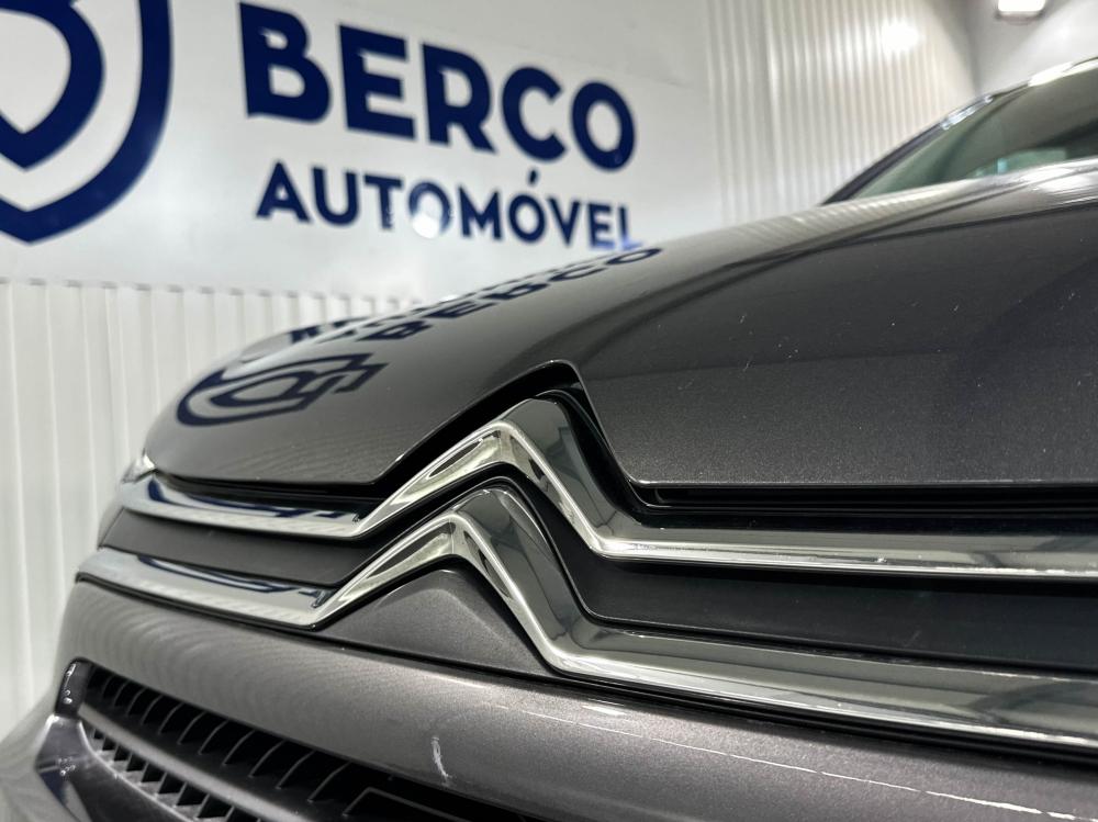 citroen-c4-2024-gasolina-1199cc