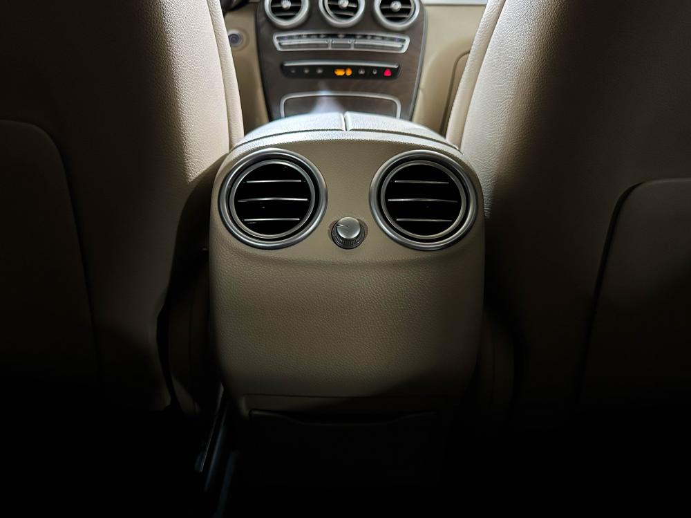 mercedes-benz-glc-2021-hibrido-a-diesel-1950cc