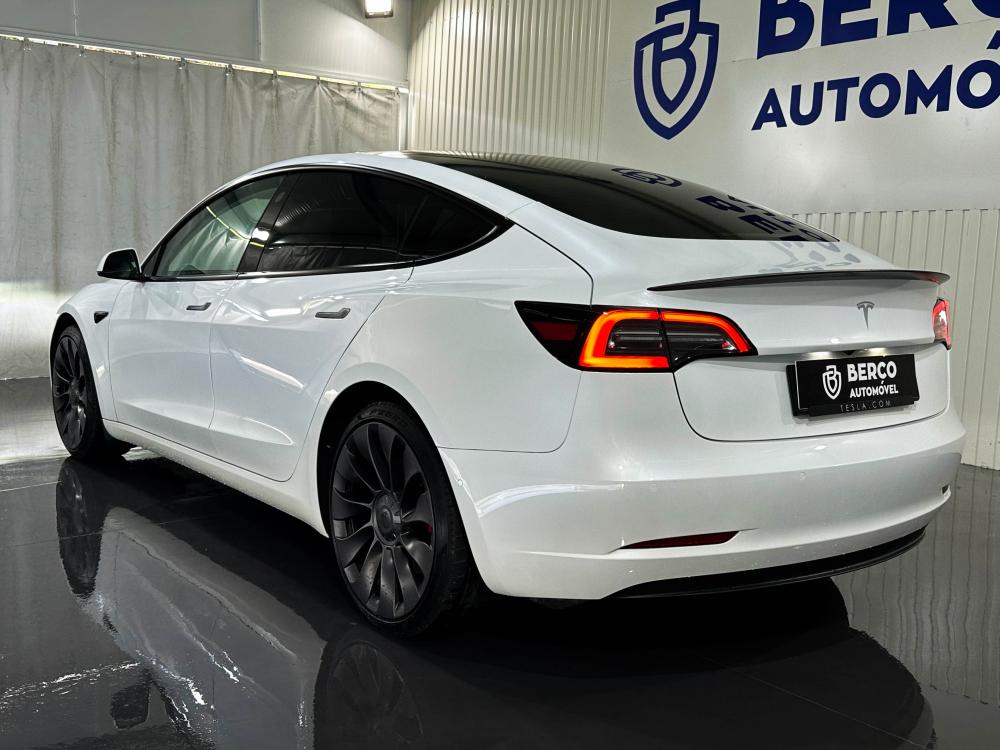 tesla-model-3-2022-eletrico-0cc