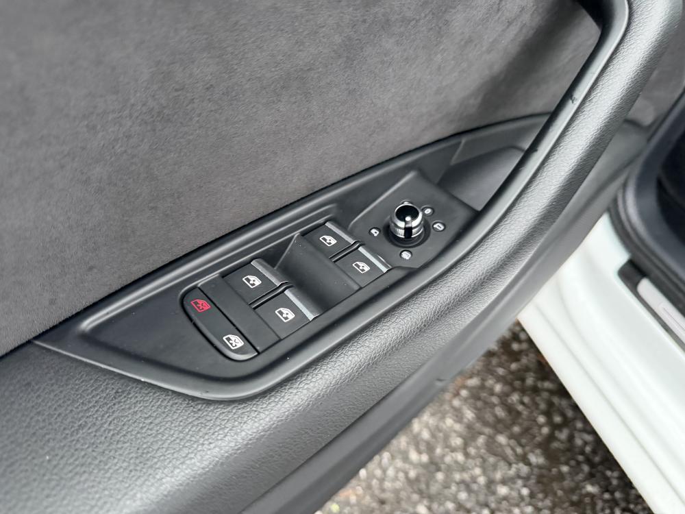 audi-a4-avant-2019-diesel-1968cc
