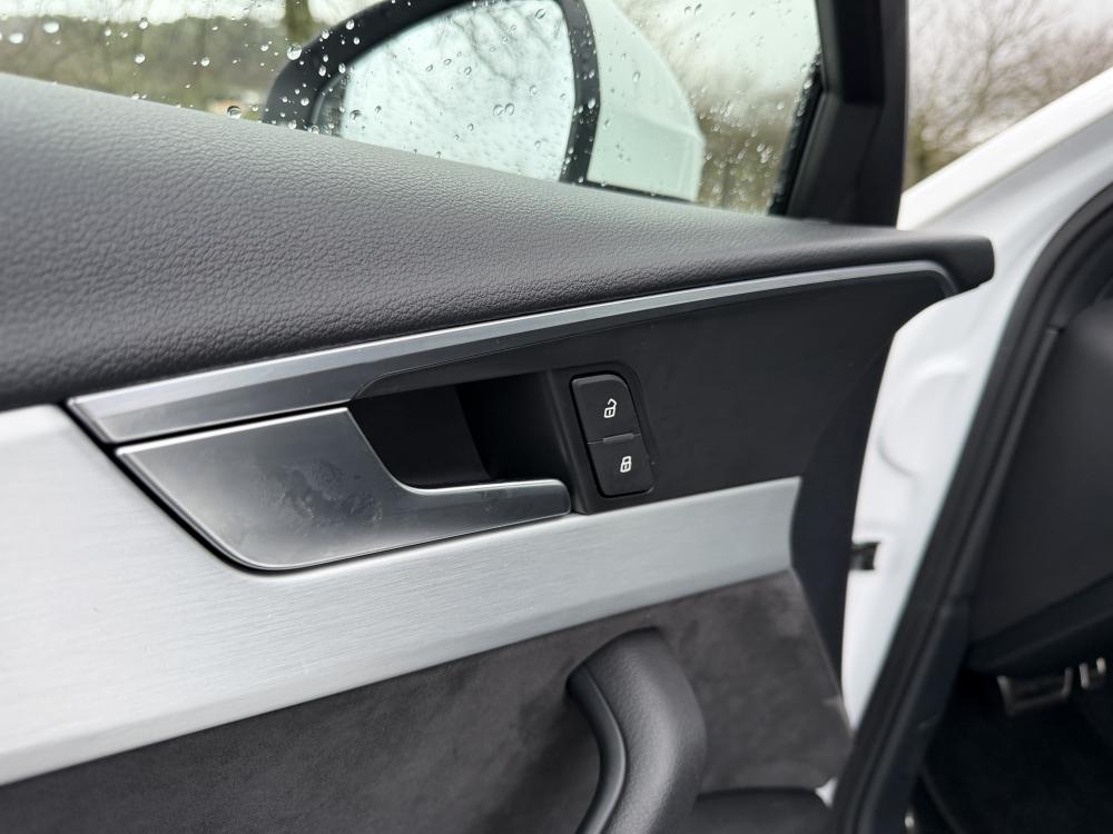 audi-a4-avant-2019-diesel-1968cc