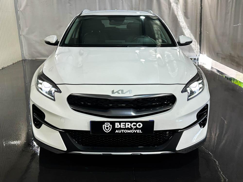 kia-xceed-2022-hibrido-a-gasolina-1580cc