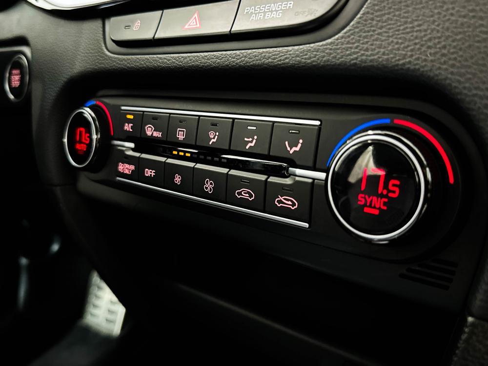 kia-xceed-2022-hibrido-a-gasolina-1580cc