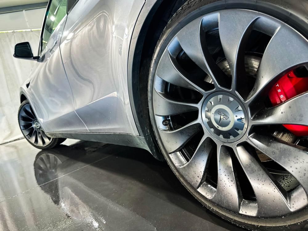 tesla-model-y-2023-eletrico-0cc