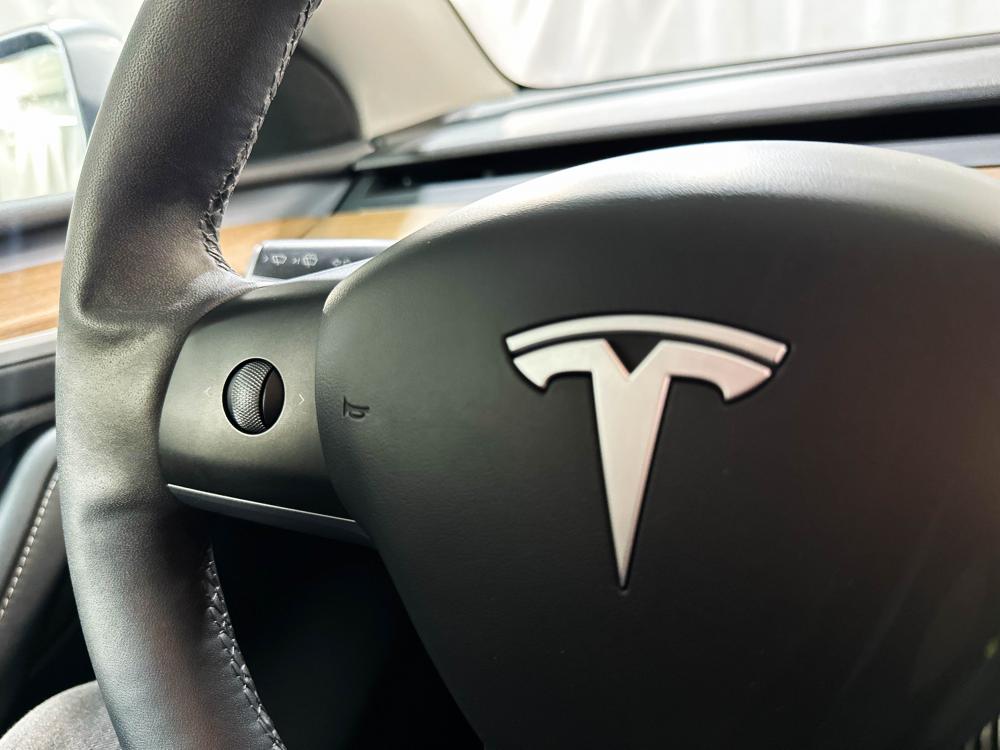 tesla-model-y-2023-eletrico-0cc