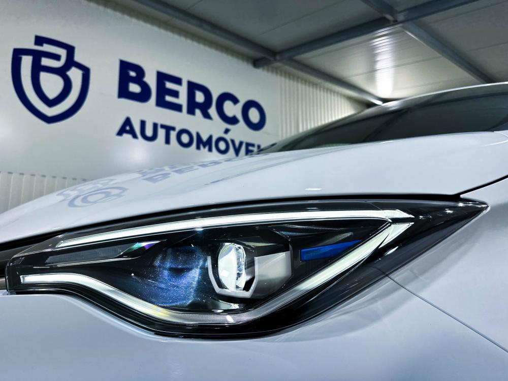 renault-zoe-2021-eletrico-0cc
