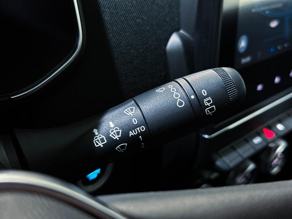 renault-zoe-2021-eletrico-0cc
