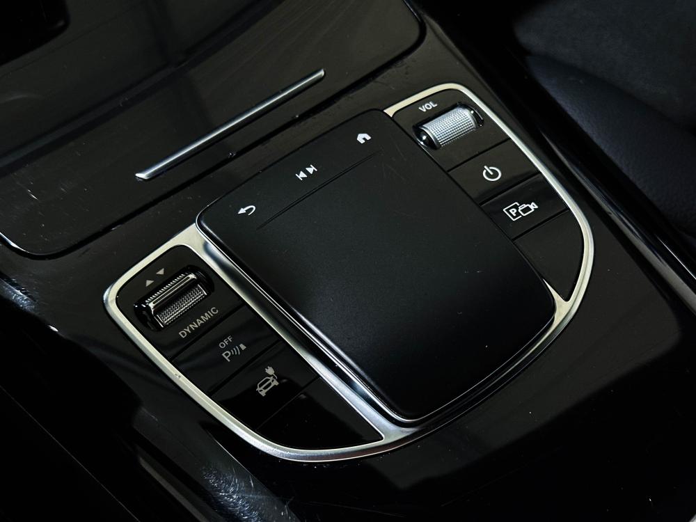 mercedes-benz-eqc-2022-eletrico-0cc