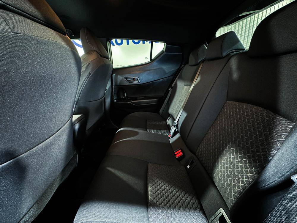 toyota-c-hr-2023-hibrido-a-gasolina-1798cc