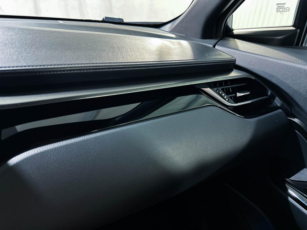 toyota-c-hr-2023-hibrido-a-gasolina-1798cc