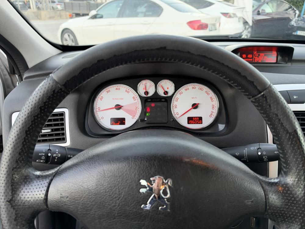peugeot-307-2007-gasolina-1360cc