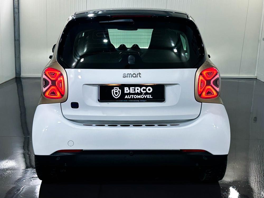 smart-fortwocoupe-2022-eletrico-0cc