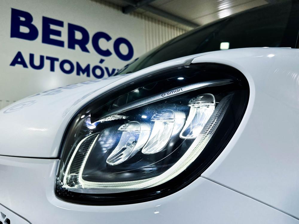 smart-fortwocoupe-2022-eletrico-0cc