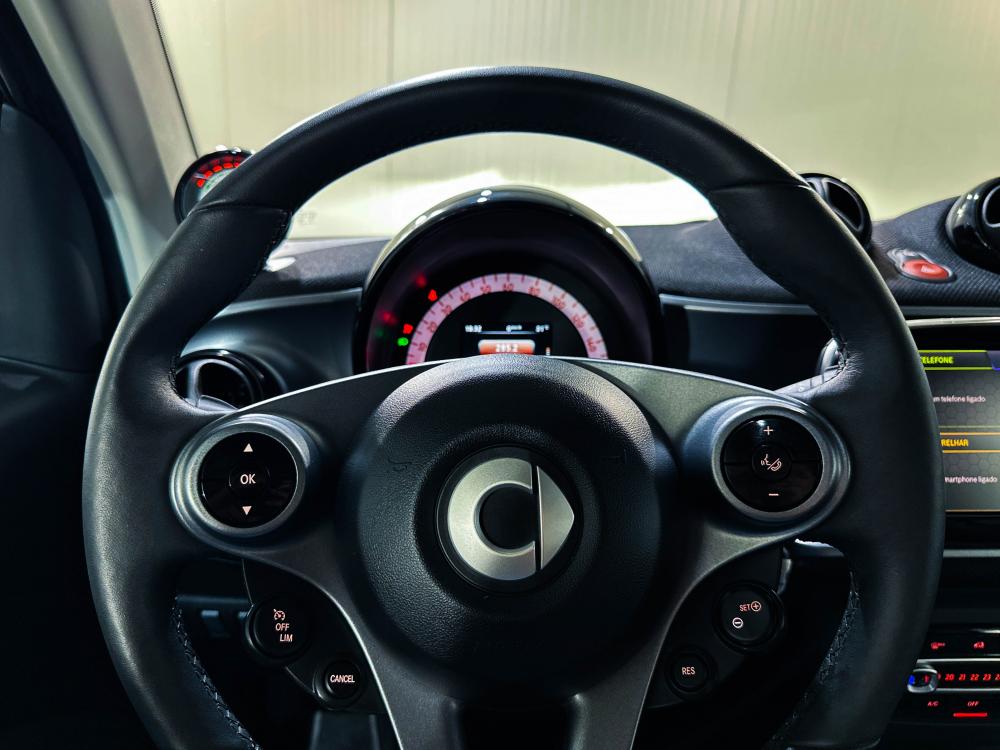 smart-fortwocoupe-2022-eletrico-0cc