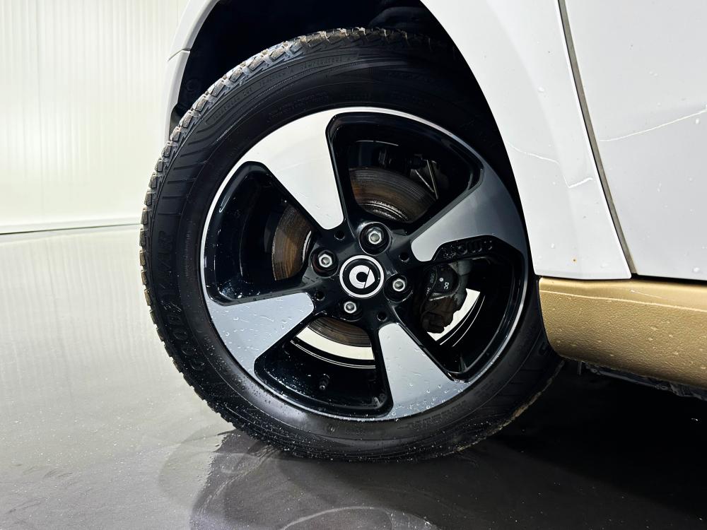 smart-fortwocoupe-2022-eletrico-0cc