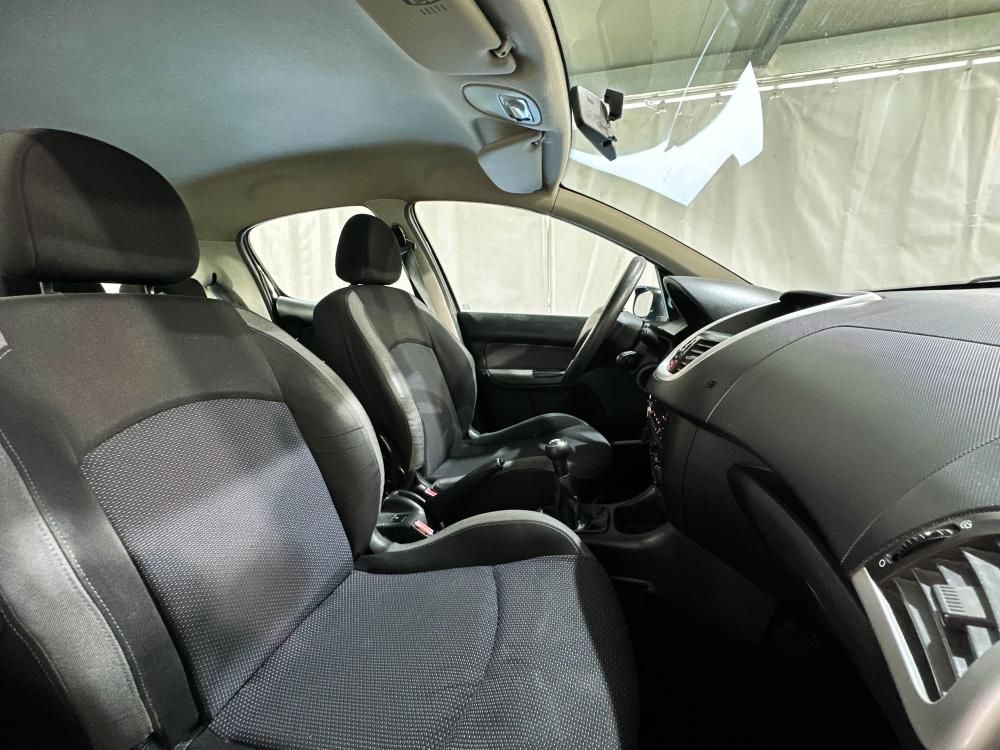 peugeot-206-2010-gasolina-1100cc