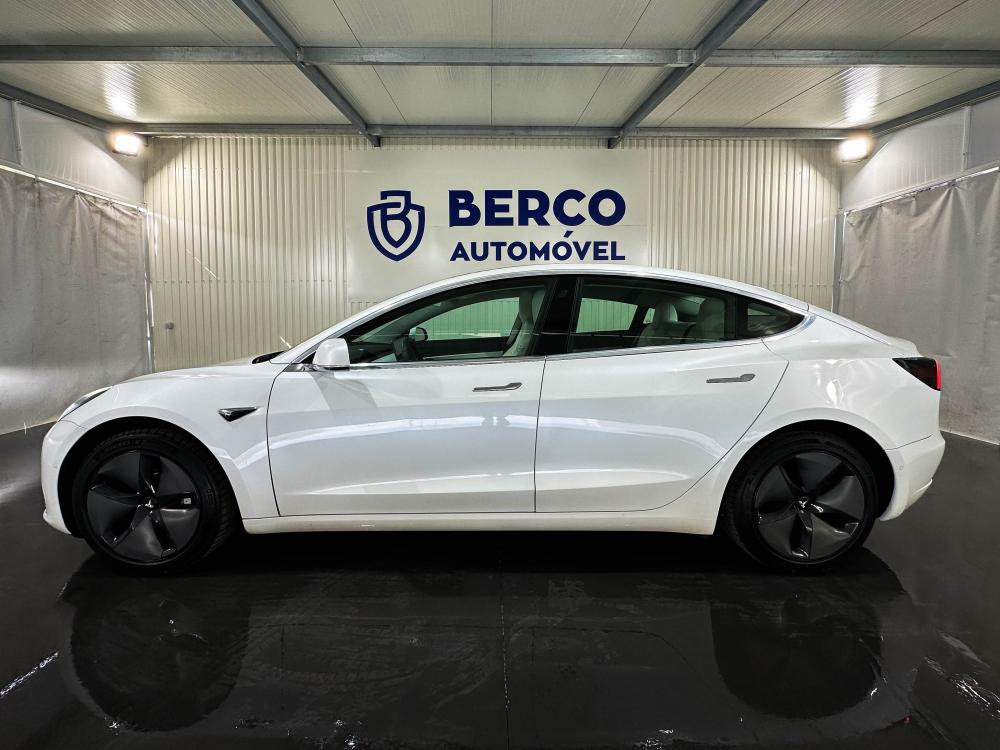 tesla-model-3-2019-eletrico-0cc