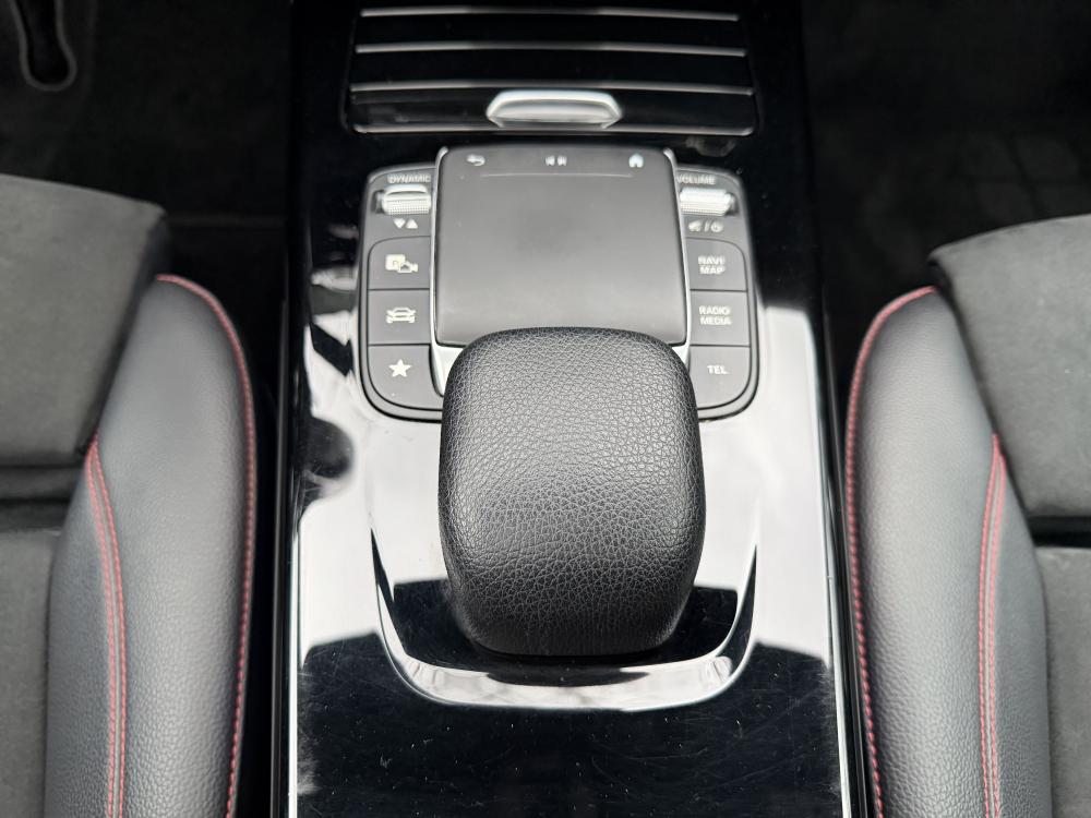 mercedes-benz-classe-a-2021-hibrido-a-gasolina-1332cc