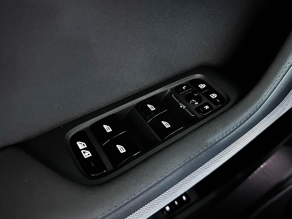 polestar-2-2022-eletrico-0cc