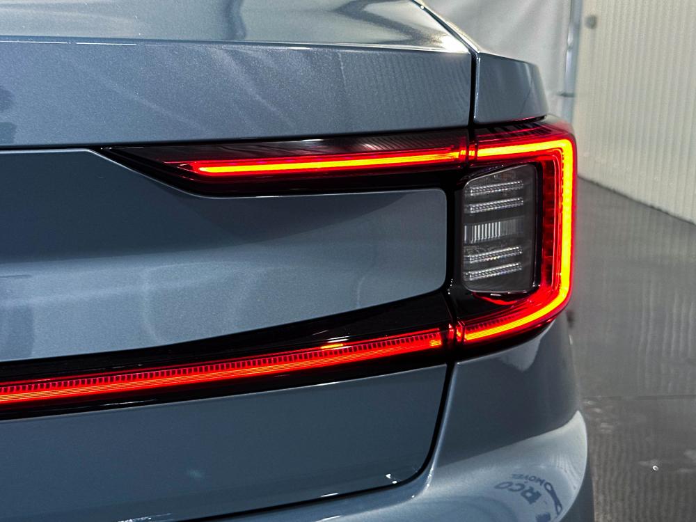 polestar-2-2022-eletrico-0cc