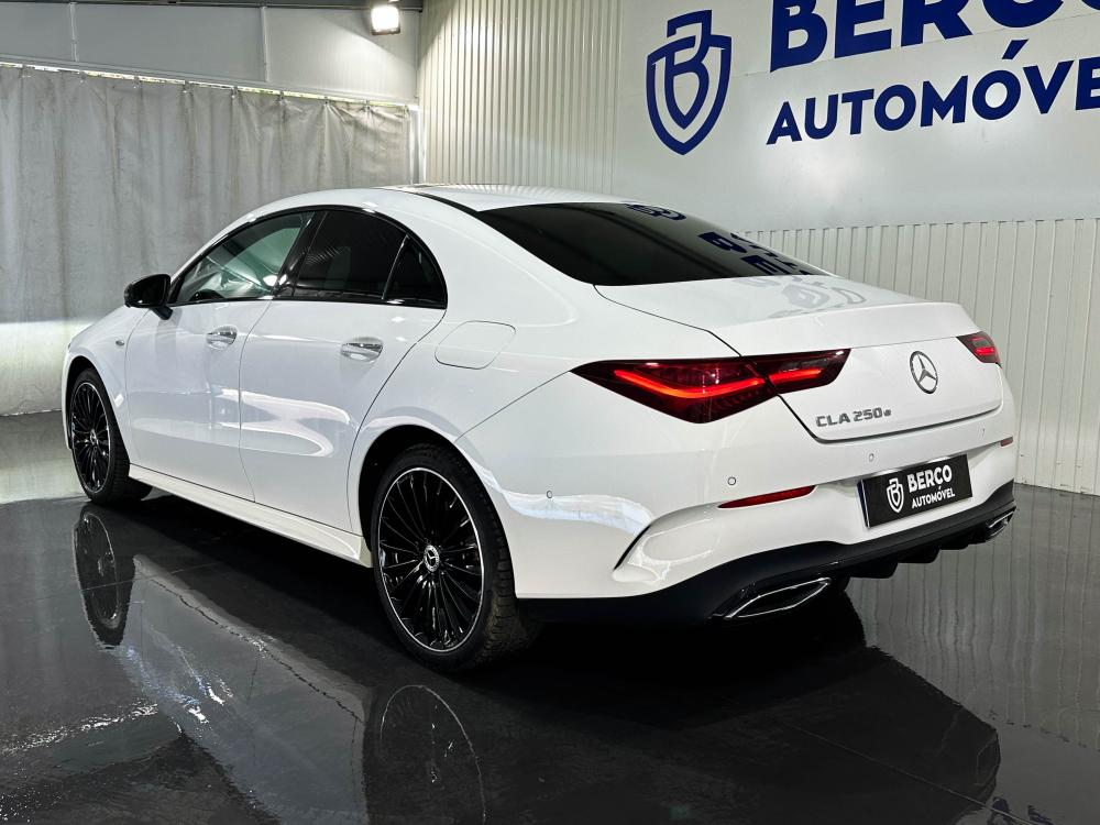 mercedes-benz-cla-2025-hibrido-a-gasolina-1332cc
