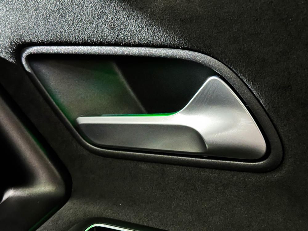 mercedes-benz-cla-2025-hibrido-a-gasolina-1332cc