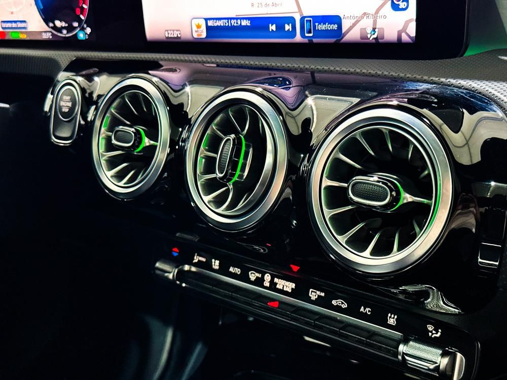 mercedes-benz-cla-2025-hibrido-a-gasolina-1332cc