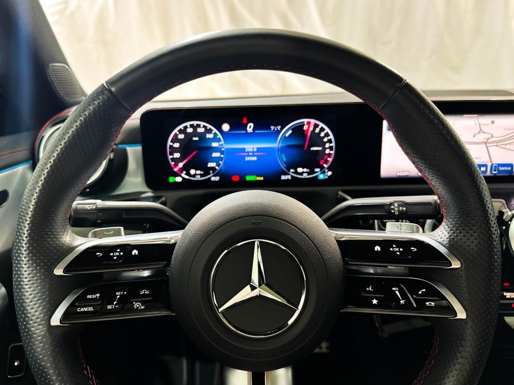 mercedes-benz-cla-2025-hibrido-a-gasolina-1332cc