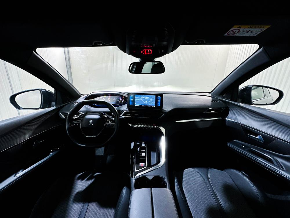 peugeot-5008-2024-gasolina-1199cc