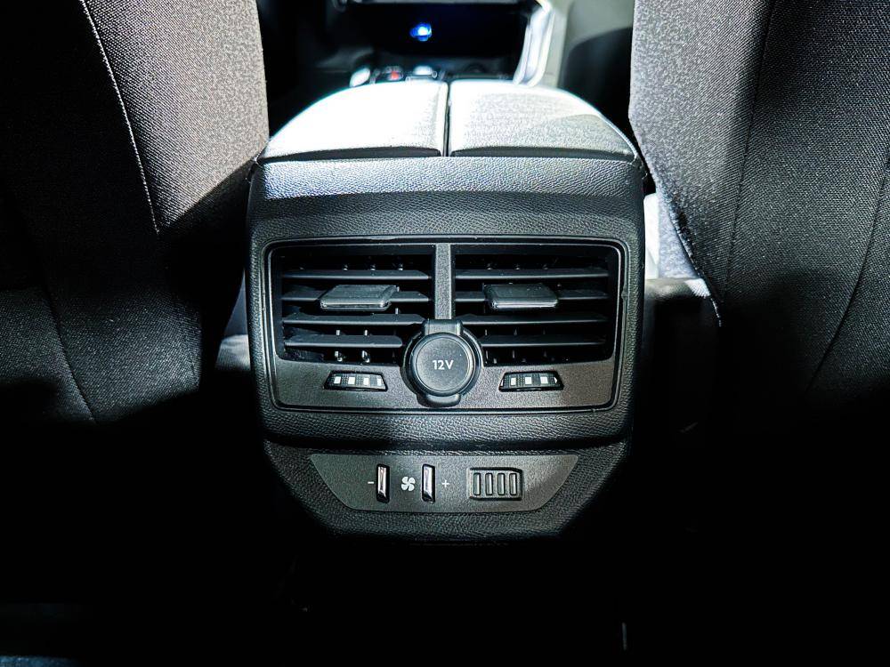 peugeot-5008-2024-gasolina-1199cc
