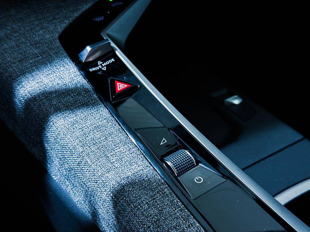 peugeot-3008-2025-hibrido-a-gasolina-1199cc