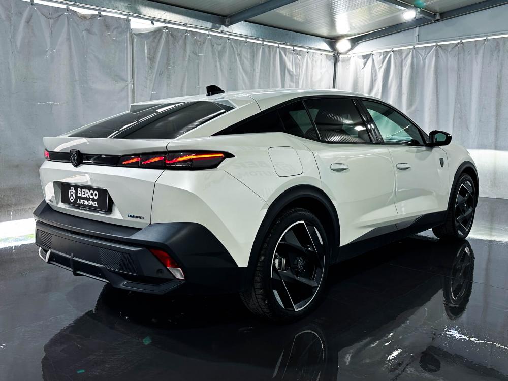 peugeot-408-2023-hibrido-a-gasolina-1598cc