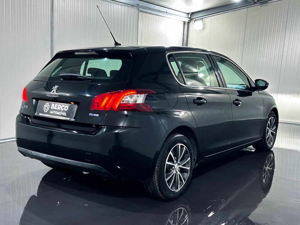 peugeot-308-2016-gasolina-1199cc